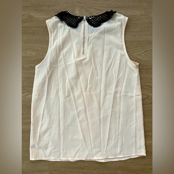 Cream business casual tank top with preppy collar - Picture 5 of 5